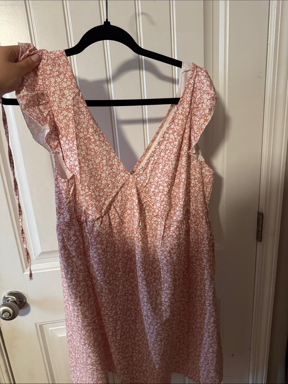 Sleeveless Floral V-Neck Mini Dress - Dusty Rose White